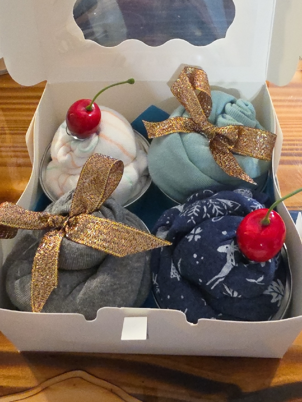 Cupake Baby Gift Set - Winter Theme